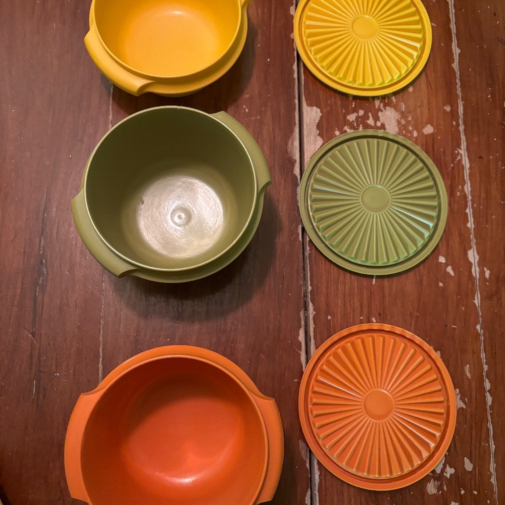 Vintage Tupperware Set - Picture 2 of 8